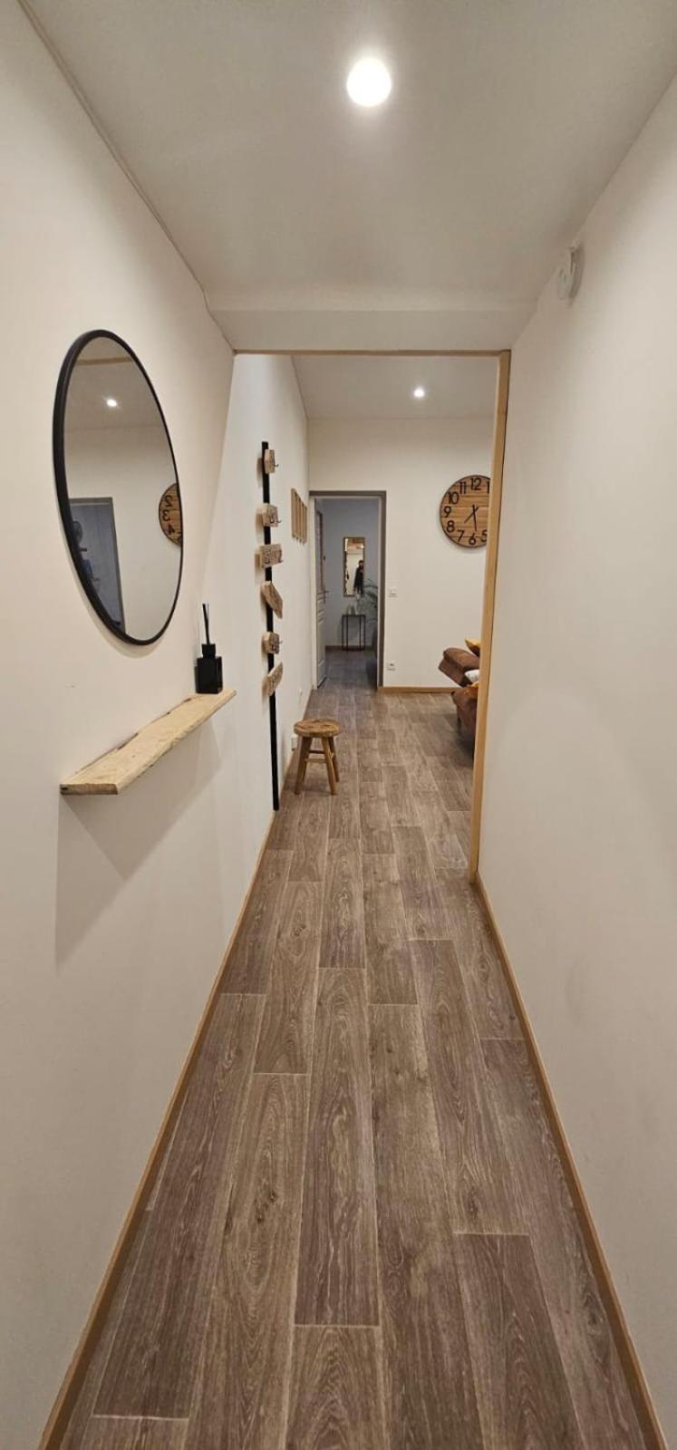 Le Refuge T3 Centre Ville 63M2 Pied Des Montagnes Albertville Exterior photo